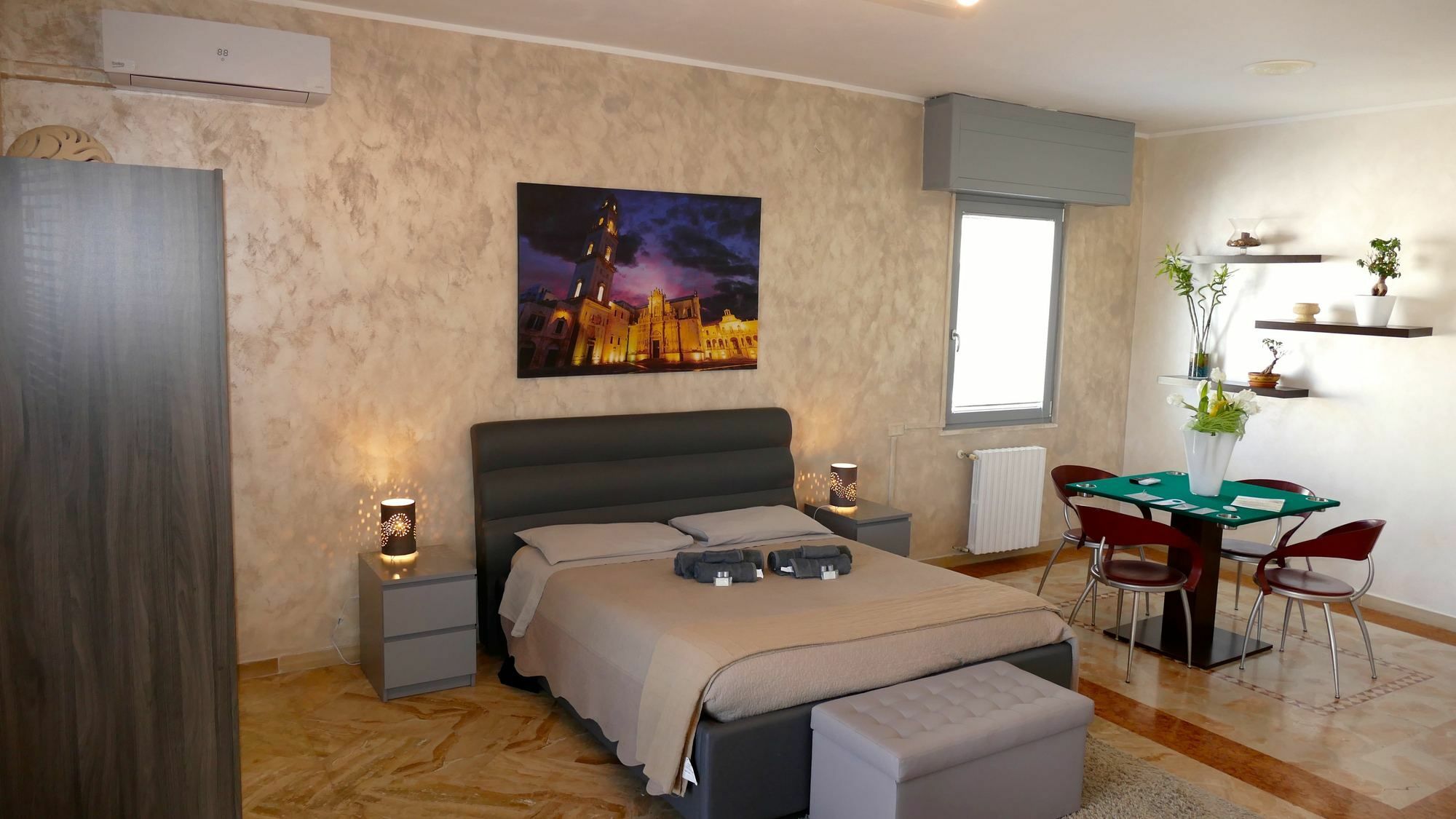 Penthouse Station Luxury Suites & Apartment บรินดิซิ ภายนอก รูปภาพ
