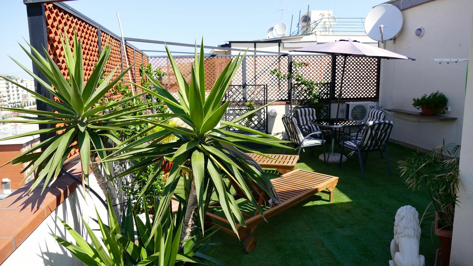 Penthouse Station Luxury Suites & Apartment บรินดิซิ ภายนอก รูปภาพ